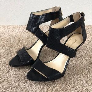 BCBGeneration Mavel X Snakeprint Heels Black Size 6.5